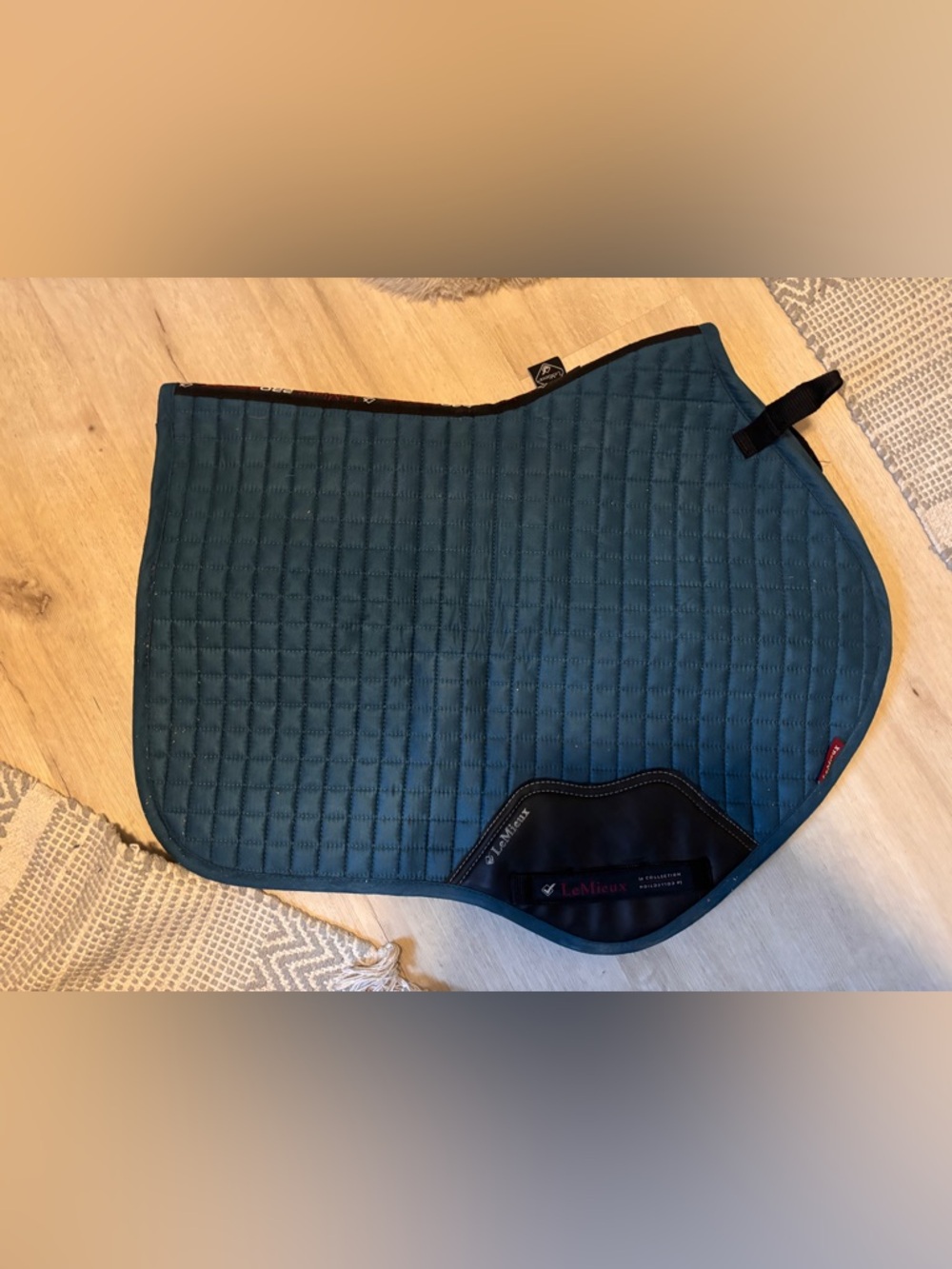 LeMieux Marine Quilted Dressage Saddle Pad - Picture 3 of 3